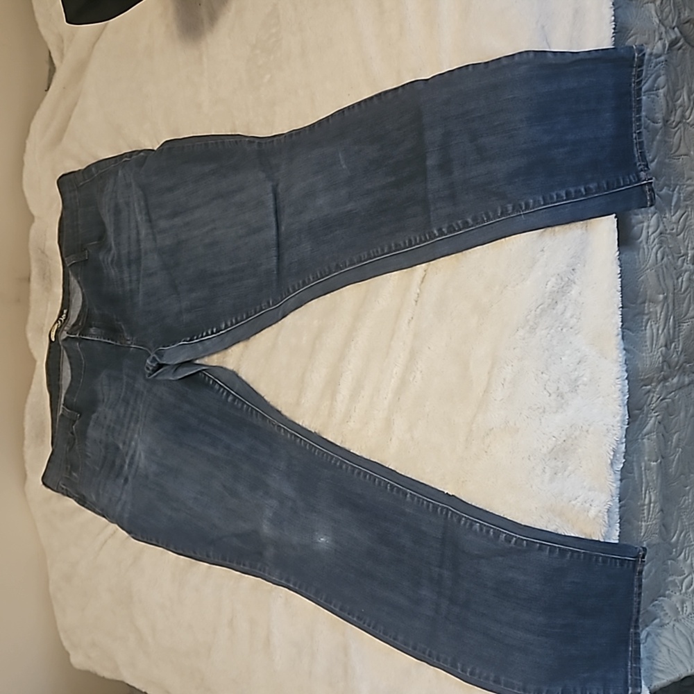 2/$20 Old navy the diva 18R
